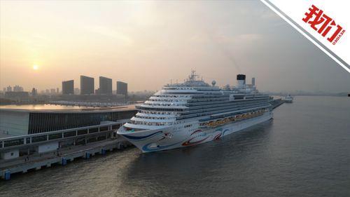 航拍国产大型邮轮视频,壮丽巡游与建造奇迹
