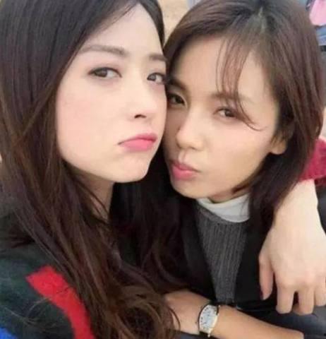 国产自拍亲热视频,揭秘私密瞬间，情感纠葛与人性探索